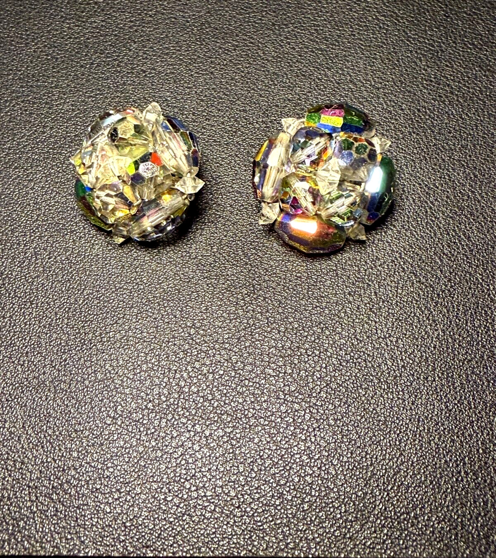 Vintage Faceted Crystal Iridescent Rhinestone Aurora Borealis Clip-on Earrings